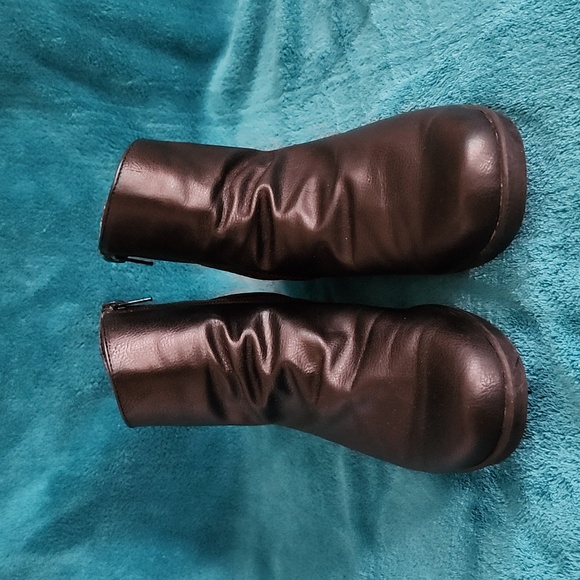 Cliffs ankle boots - Picture 3 of 10